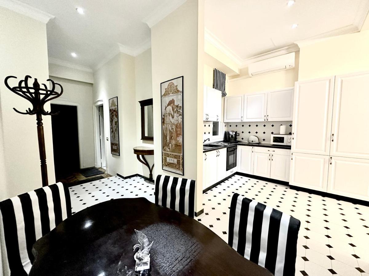 Premium Timisoara Apartment Exterior photo